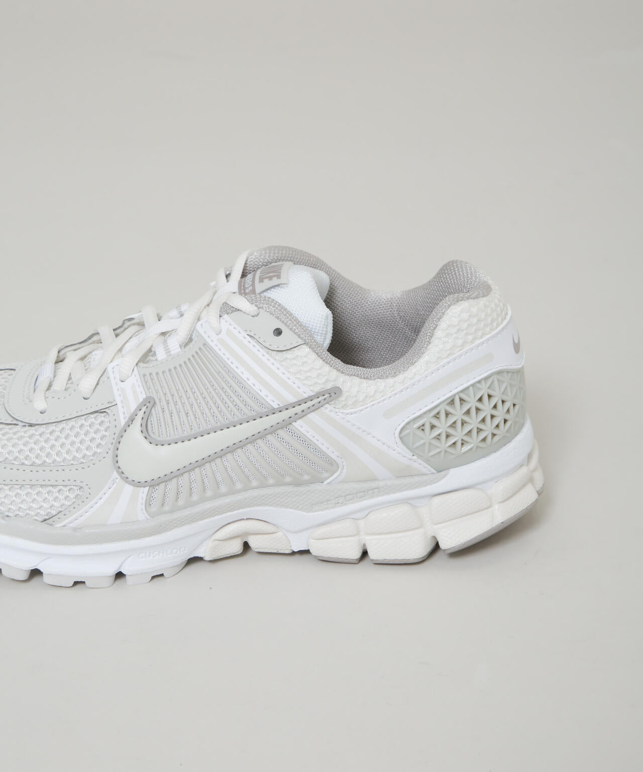 NIKE/ナイキ ウィメンズ ズーム ボメロ 5 6715234076