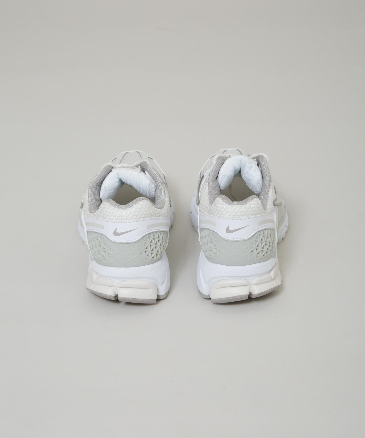 NIKE/ナイキ ウィメンズ ズーム ボメロ 5 6715234076