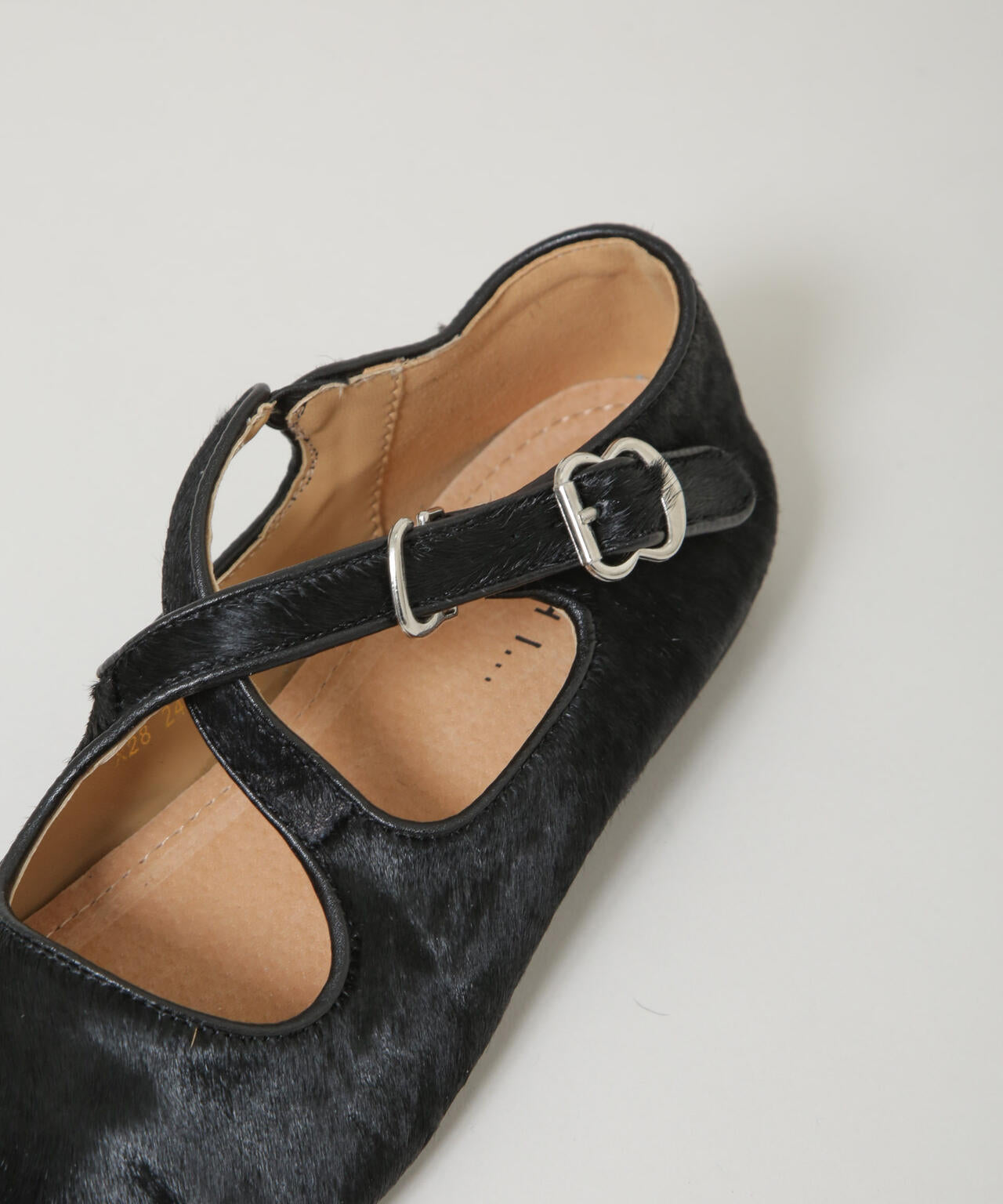 MOHI/ハラコクロスストラップシューズ 6715235007