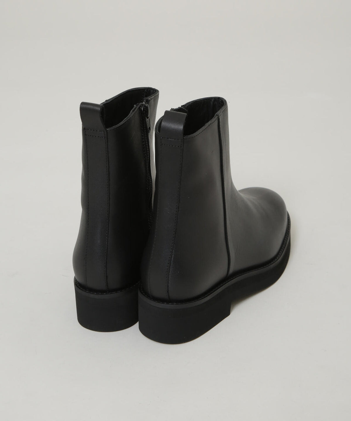 CAMINANDO/SIDE ZIP SHORT BOOTS 6715236109