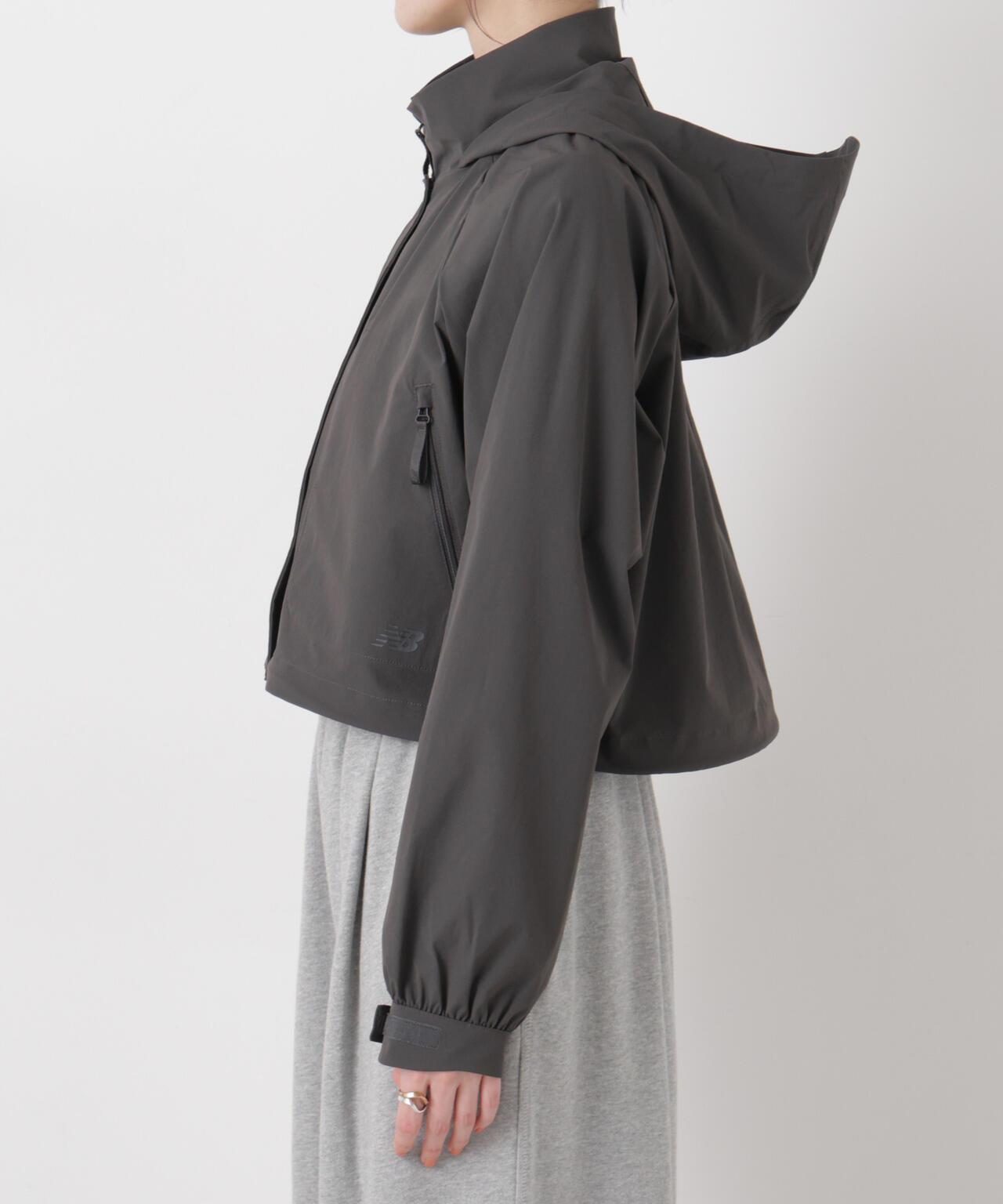 new balance/NB Greyクロップドジャケット 6716112005