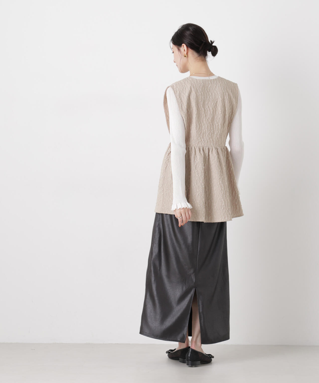 troisieme chaco/別注 PUFFY JACQUARD ジレ 6716116002