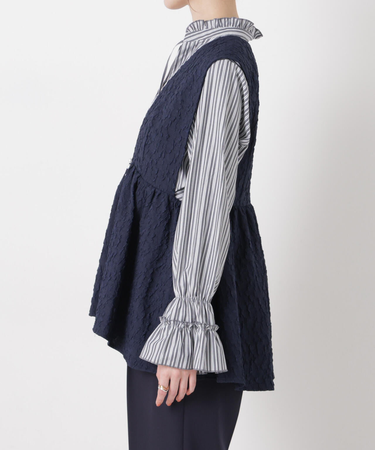 troisieme chaco/別注 PUFFY JACQUARD ジレ 6716116002