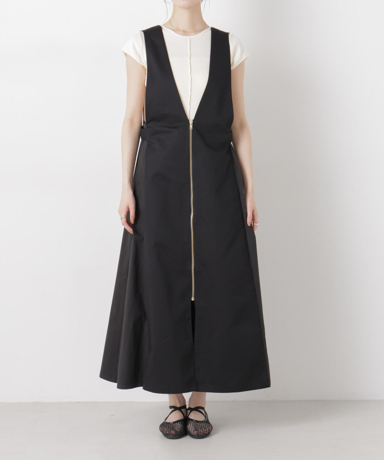 UNIVERSAL OVERALL/TWILL JUMPER SKIRT 6716119002