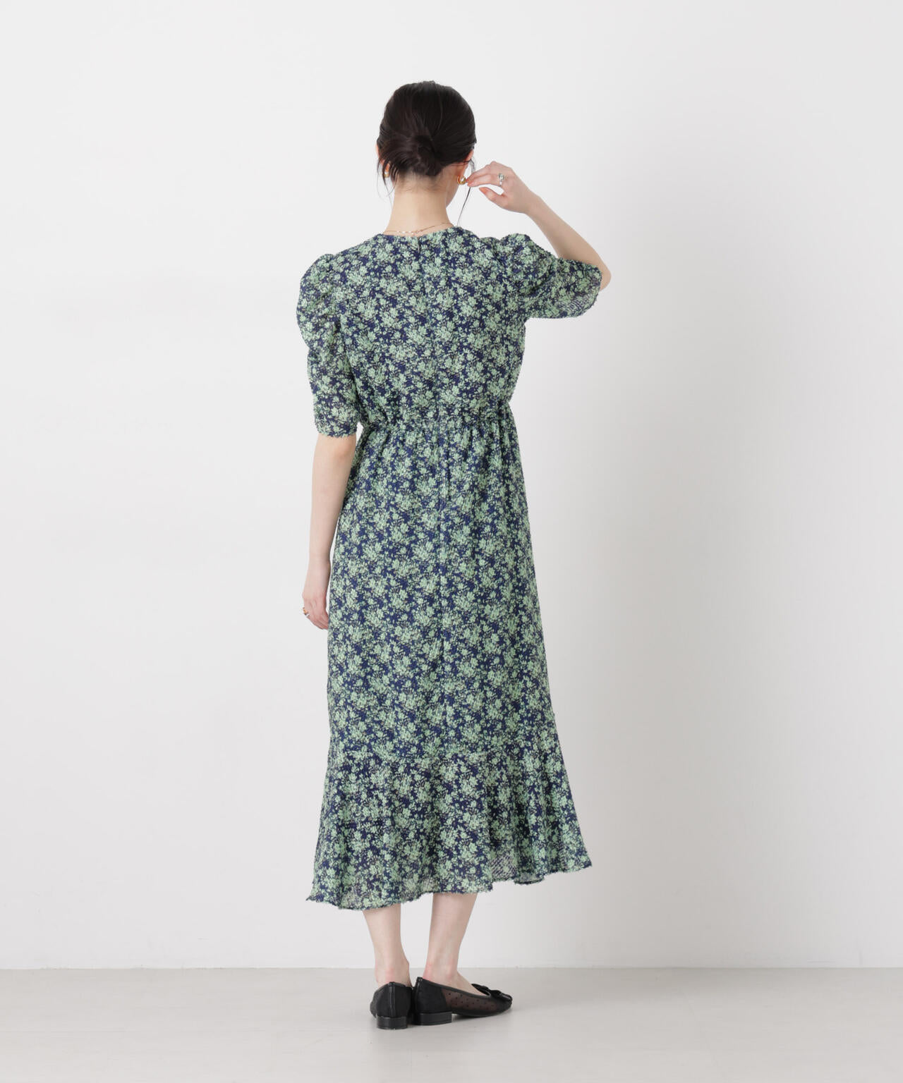 troisieme chaco/別注 CUT JACQUARD ワンピース 6716119017