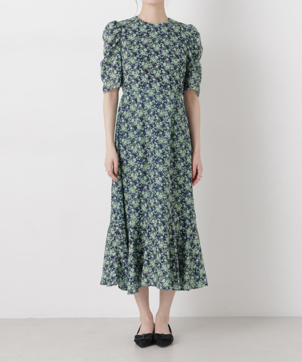 troisieme chaco/別注 CUT JACQUARD ワンピース 6716119017