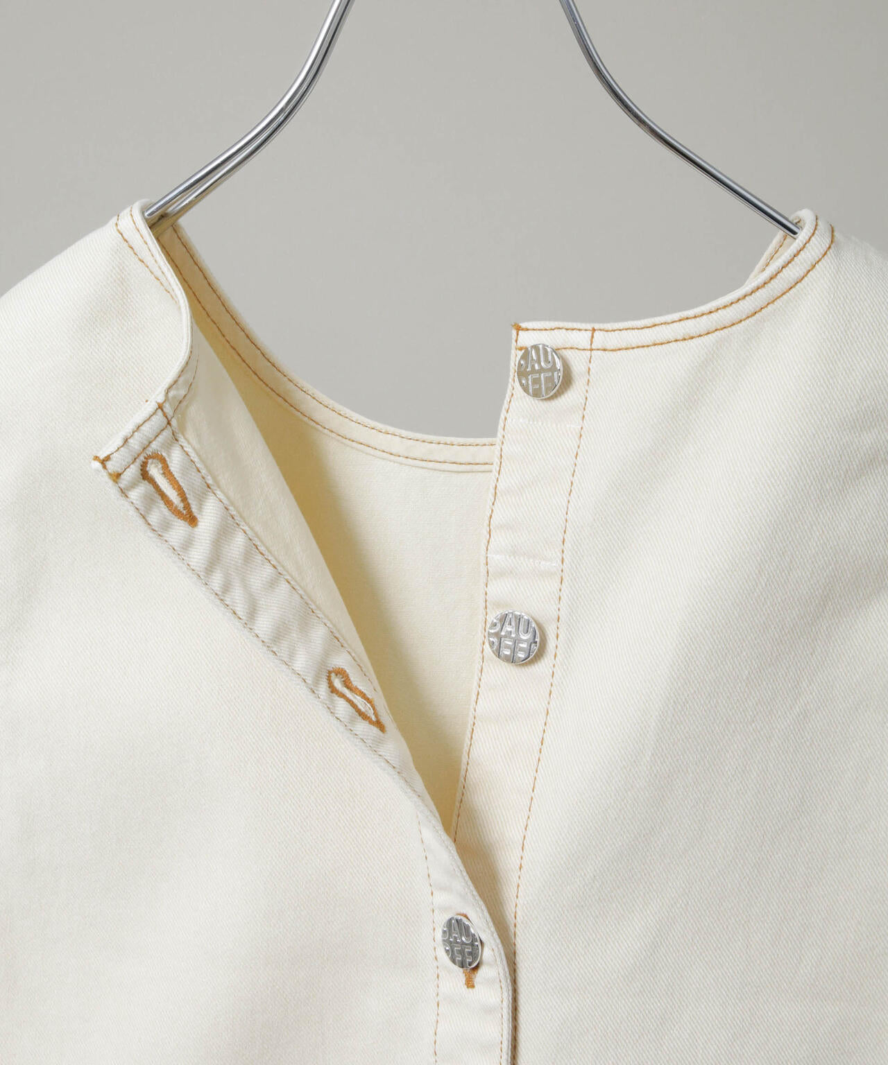 BAUM UND PFERDGARTEN/TWILL フリルトップス(セットアップ可) 6716121004