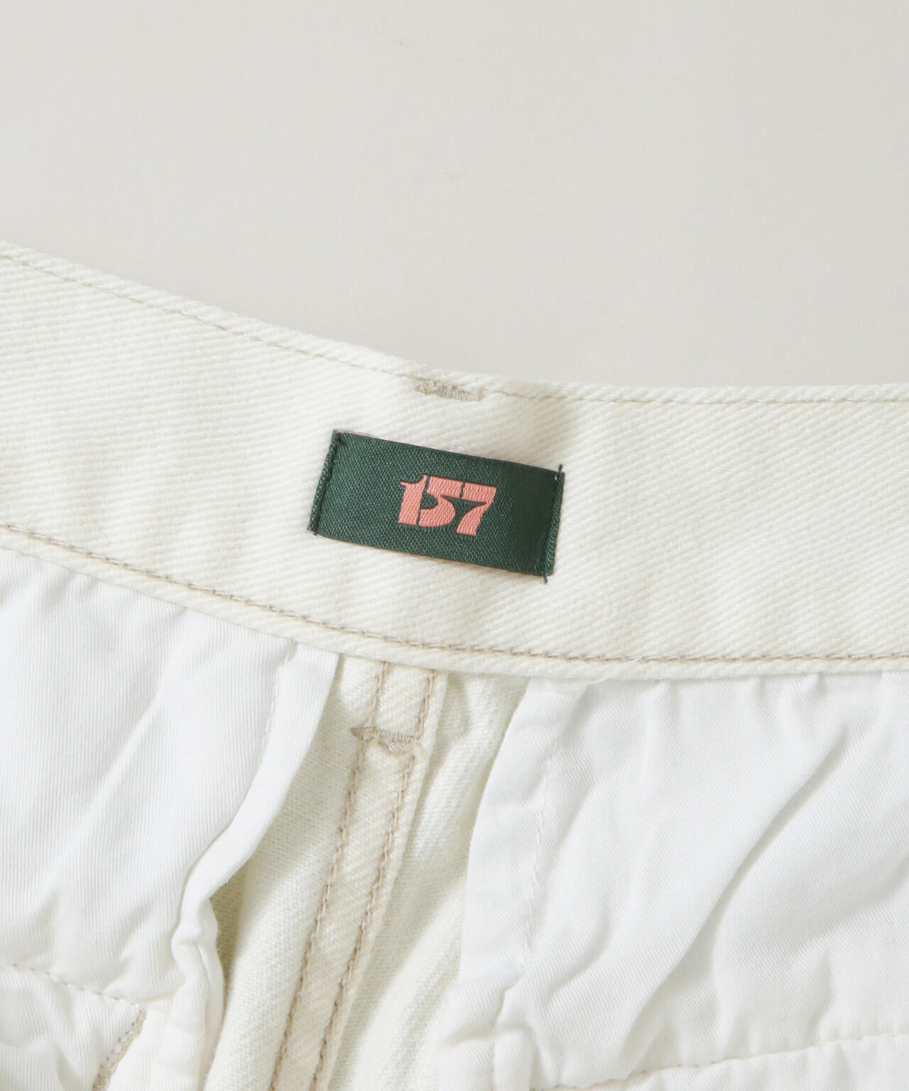 157/HALF TUCK SHORTS 6716127024