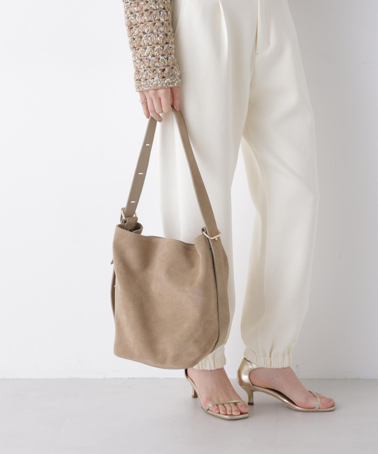 AULENTTI/スエードワンショルダーバッグ 6716132029