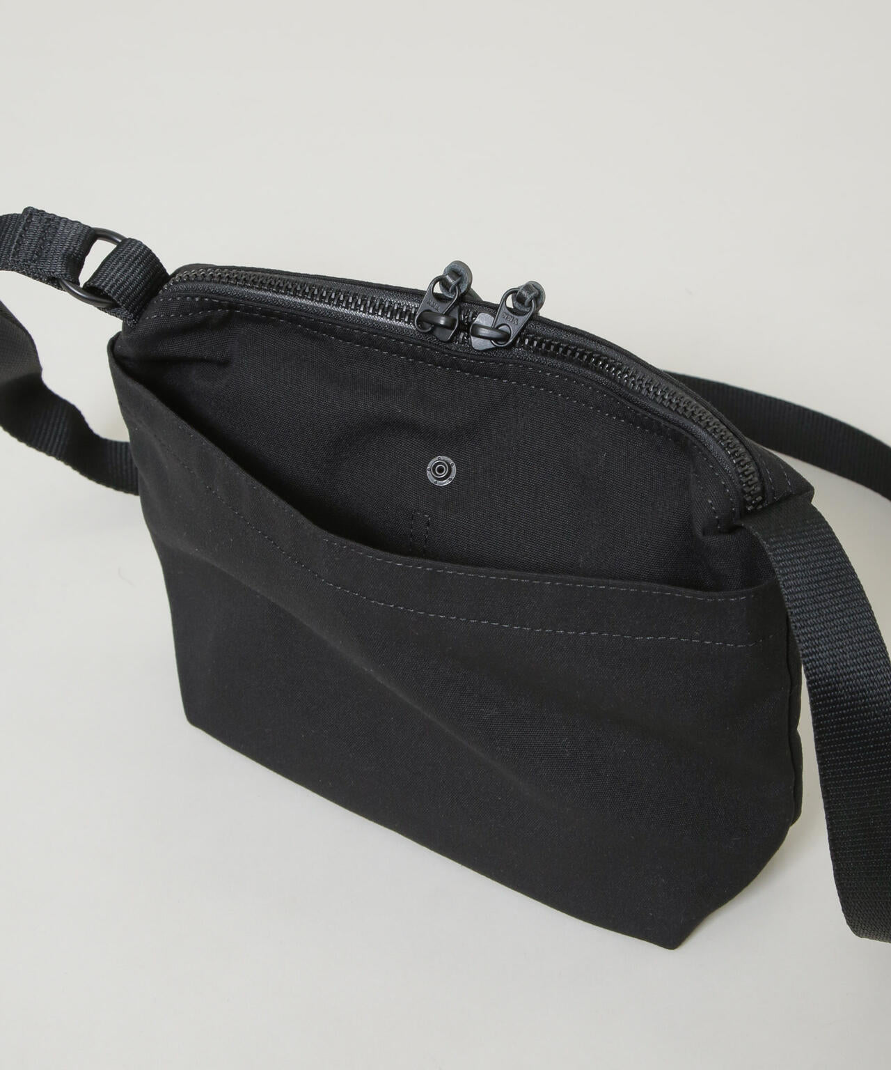 THE NORTH FACE PURPLE LABEL/Field Small Shoulder Bag 6716132066