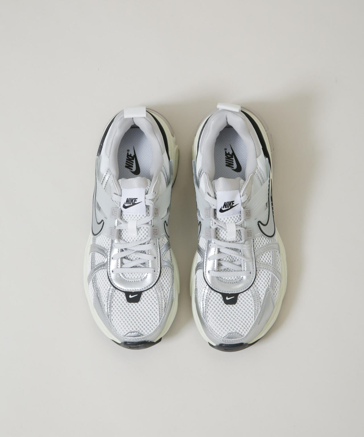 NIKE/ナイキ ウィメンズ V2K ラン 6716134012