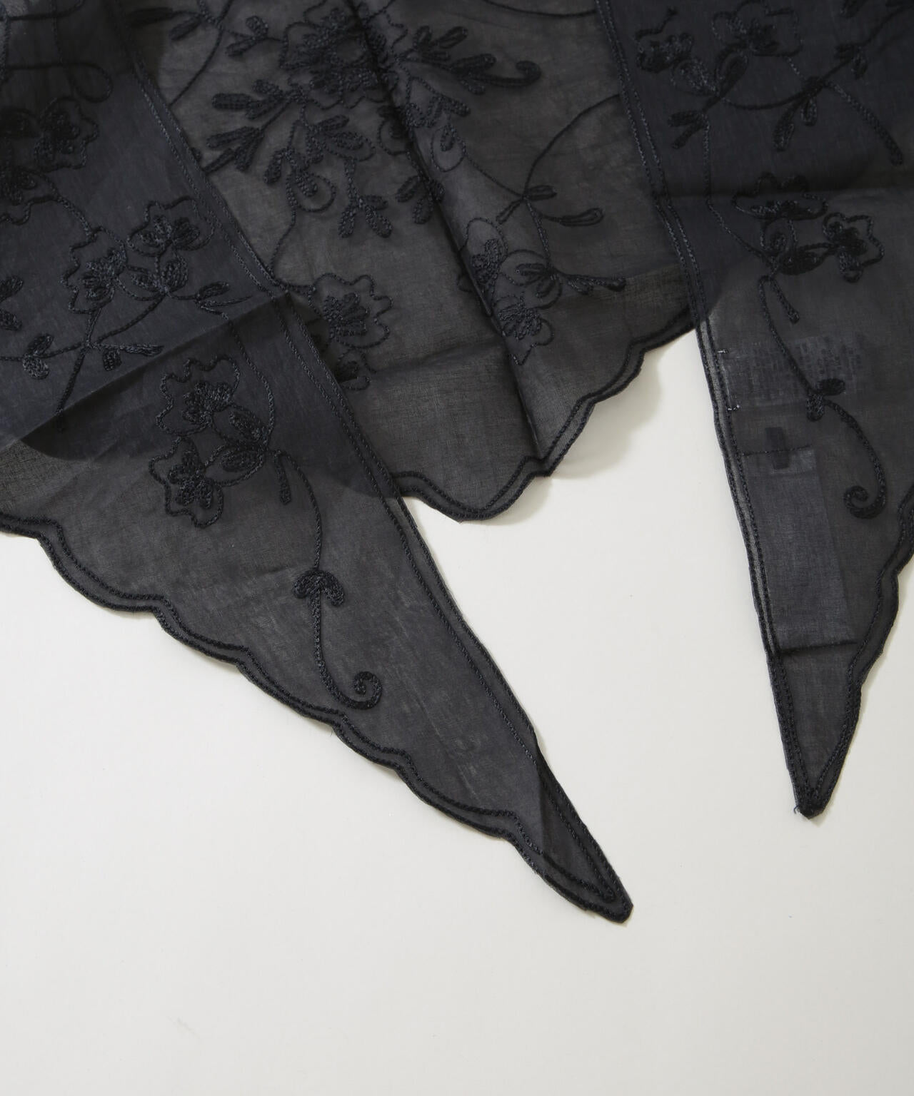Sara mallika/Organza Embroidery Babushka 6716138003