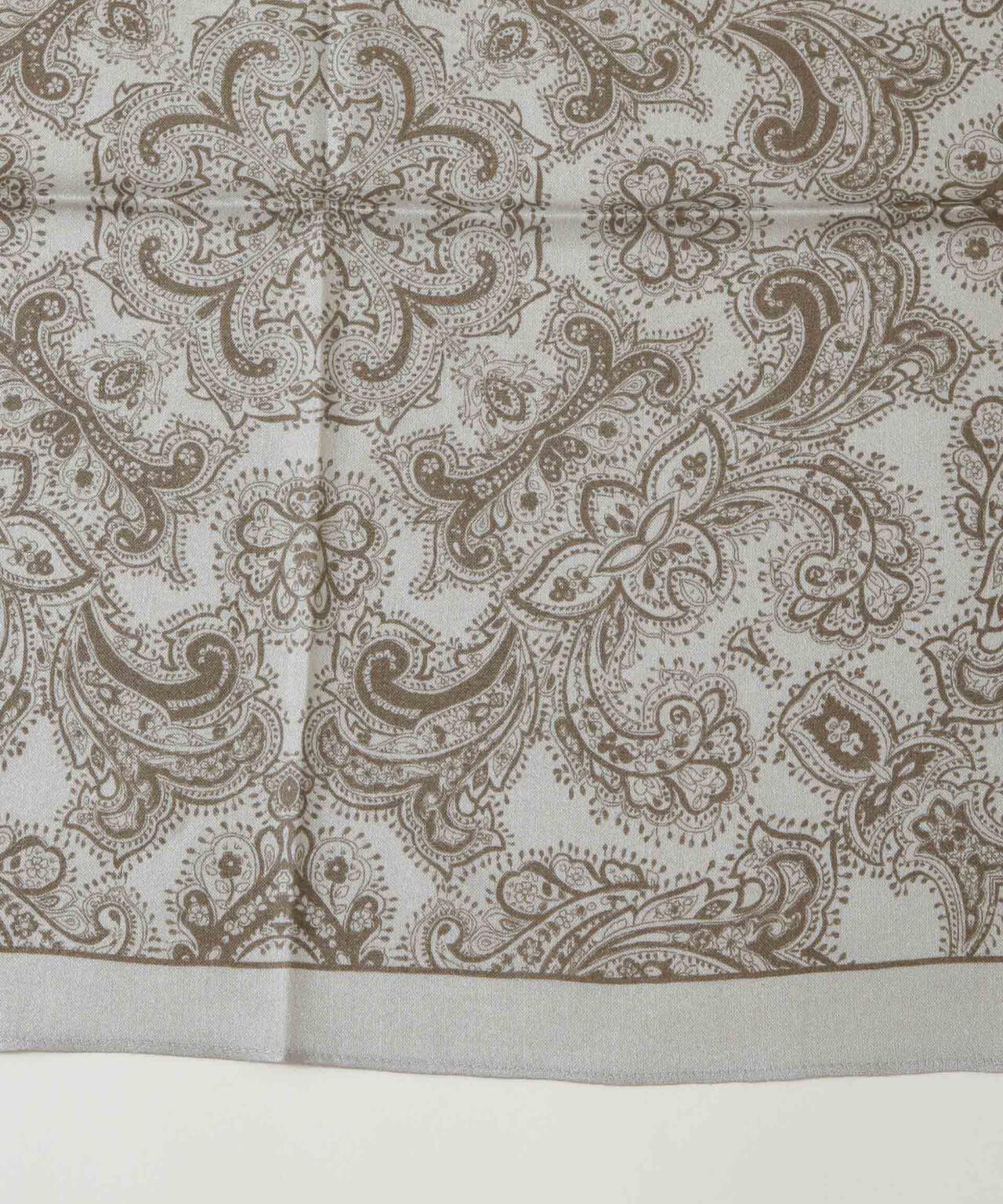 BRIGHT STAR/SILK BANDANA MOTIF SCARF GRAY 6716144002