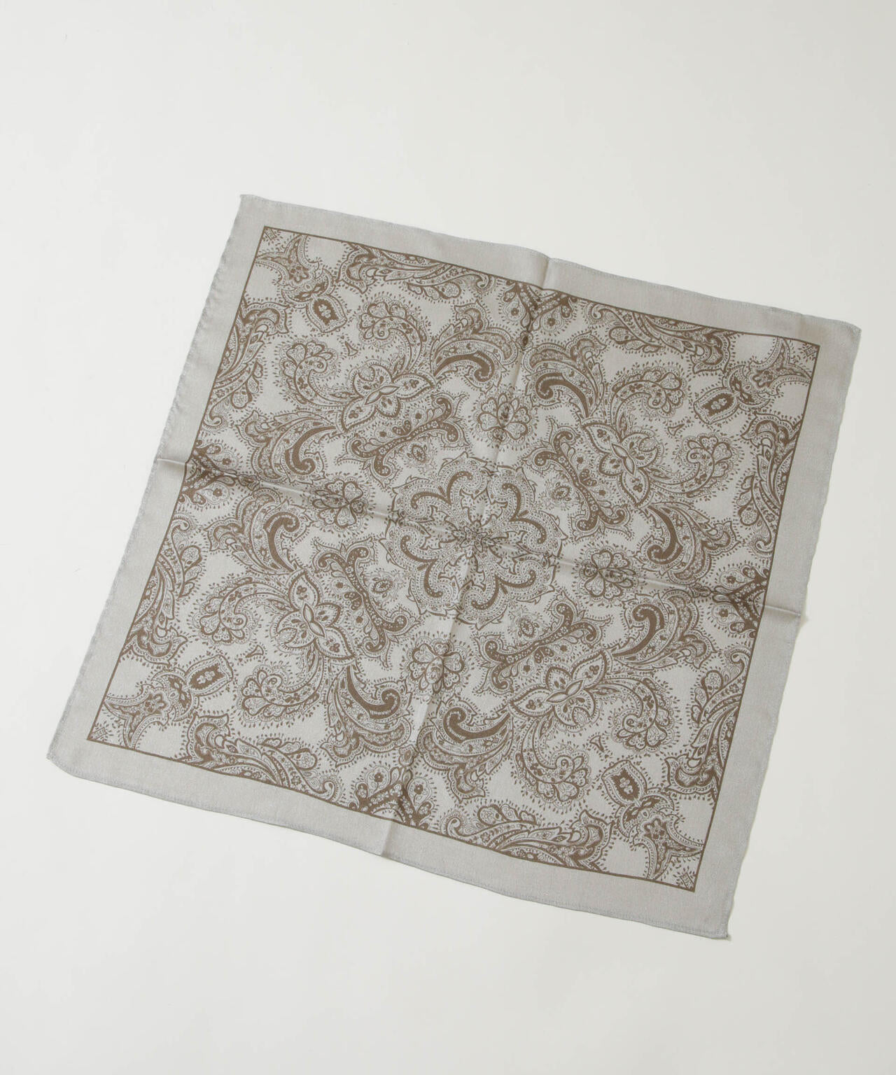 BRIGHT STAR/SILK BANDANA MOTIF SCARF GRAY 6716144002