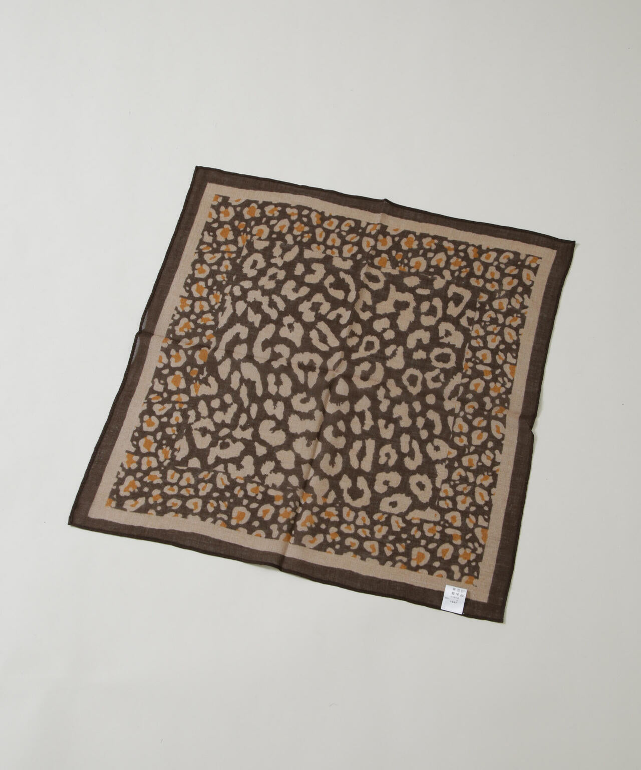 SK OVERSEAS IND PRIVATE/WOOL LEOPARD SCARF 6716144004