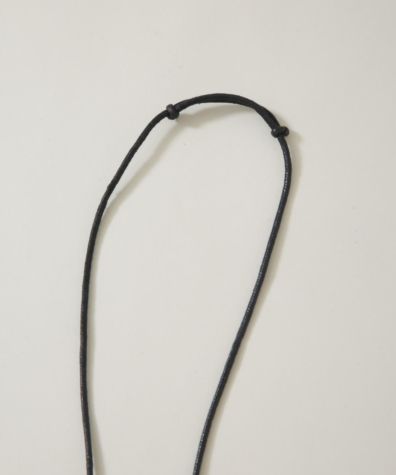 JAMIRAY/LEATHER SHELL NECKLACE 6716146006