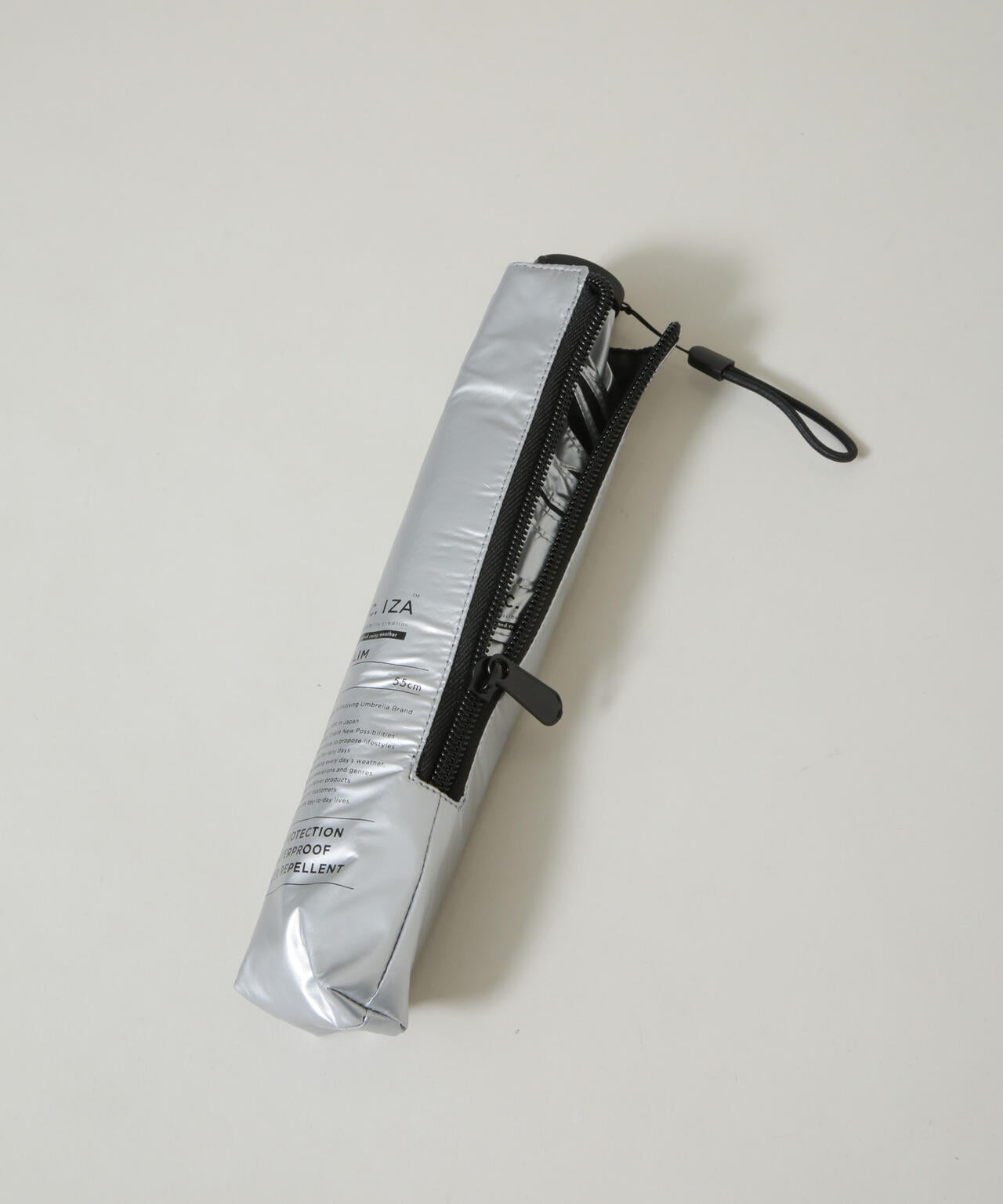 Wpc./IZA LIGHT&SLIM SILVER 6716153027