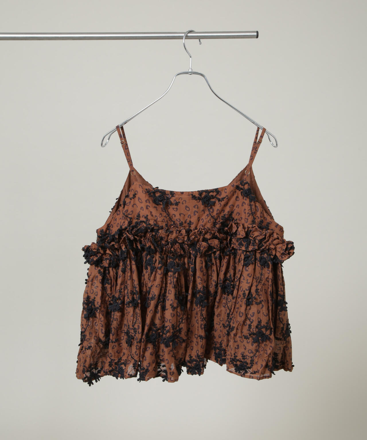 crinkle crinkle crinkle/3D embroidery leopard cami(セットアップ可) 6716221001