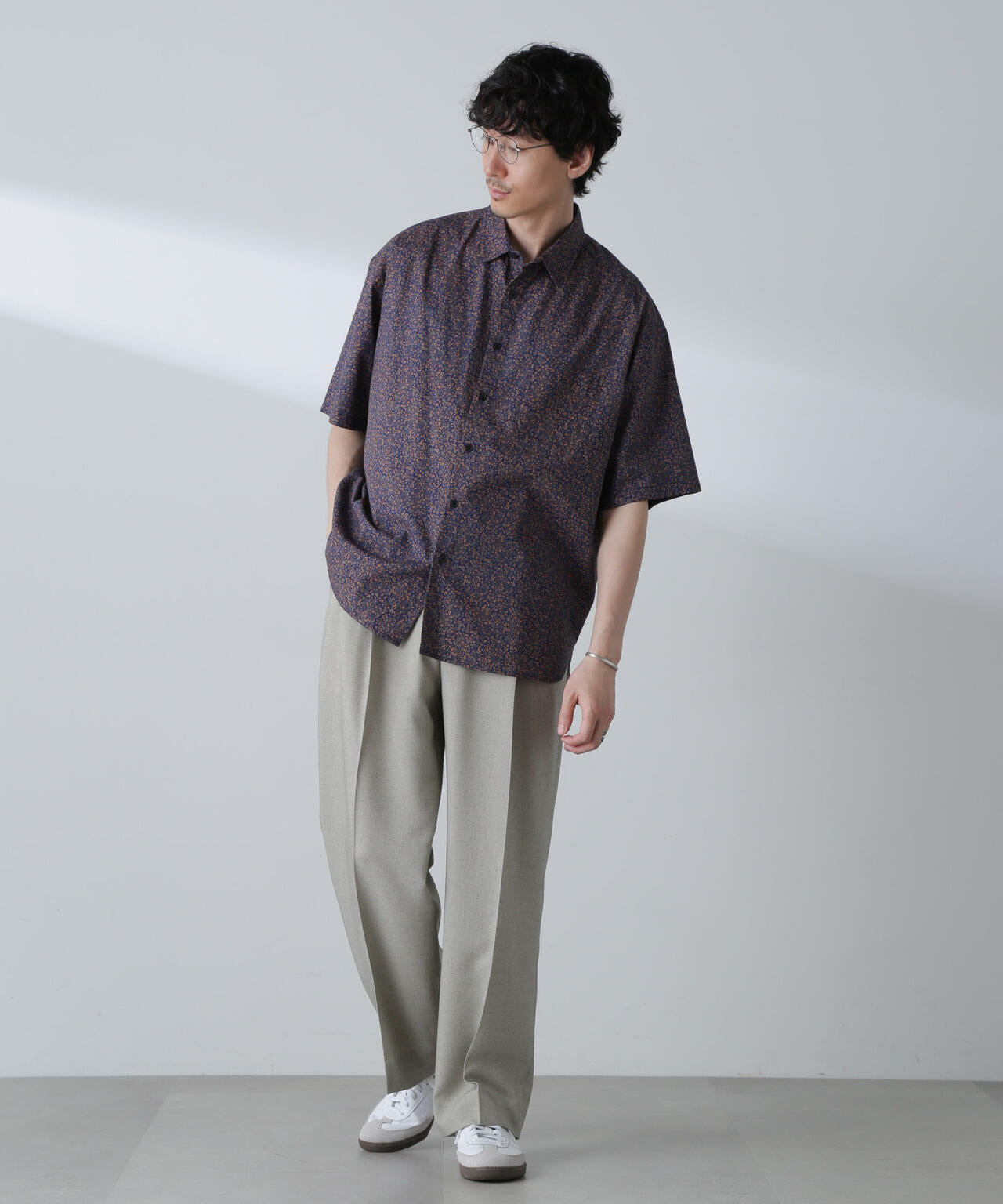 小花柄レギュラーシャツ 半袖 6724121230