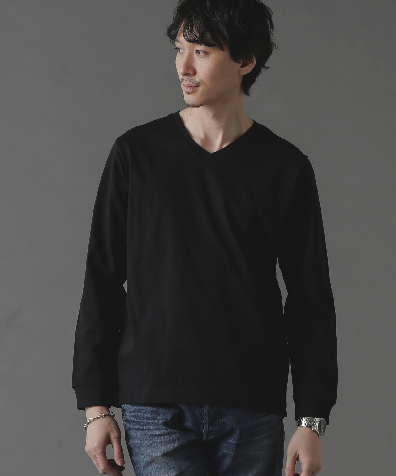 アンチスメルVネックTシャツ 長袖 6724123214