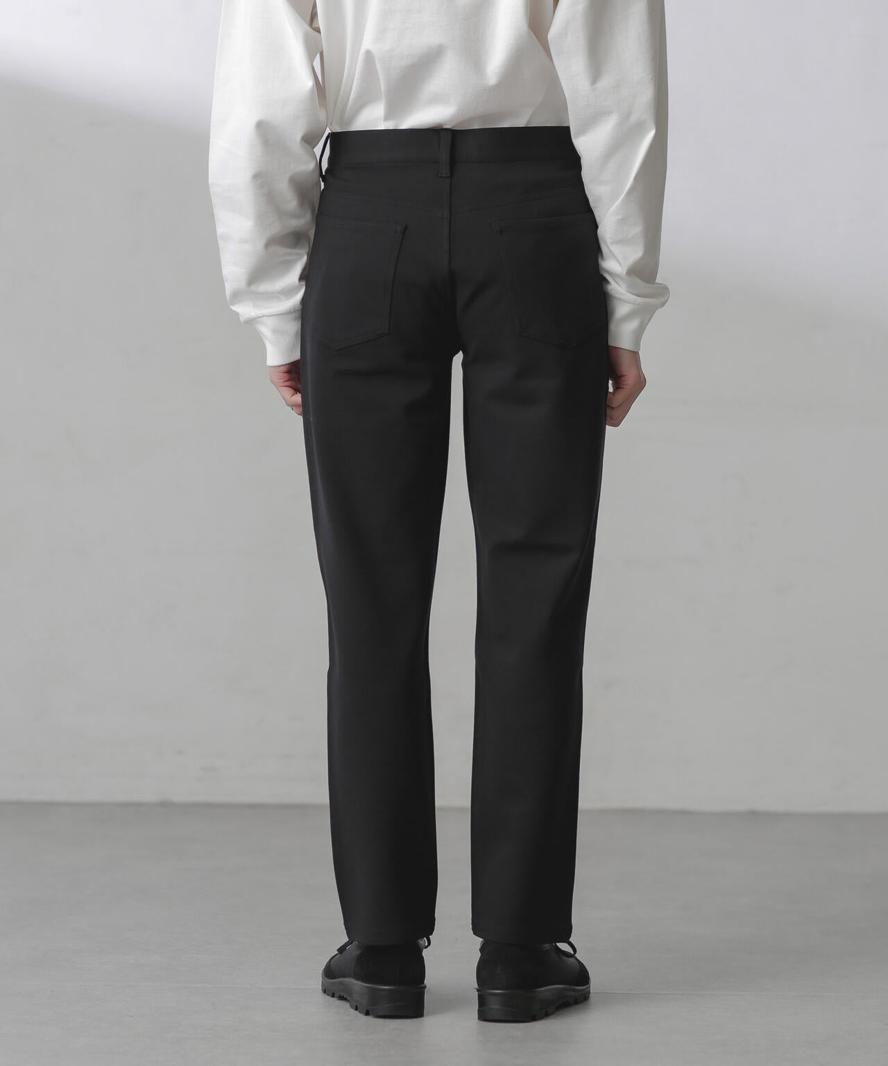 ストレッチポンチテーパード5Pパンツ 6724127203