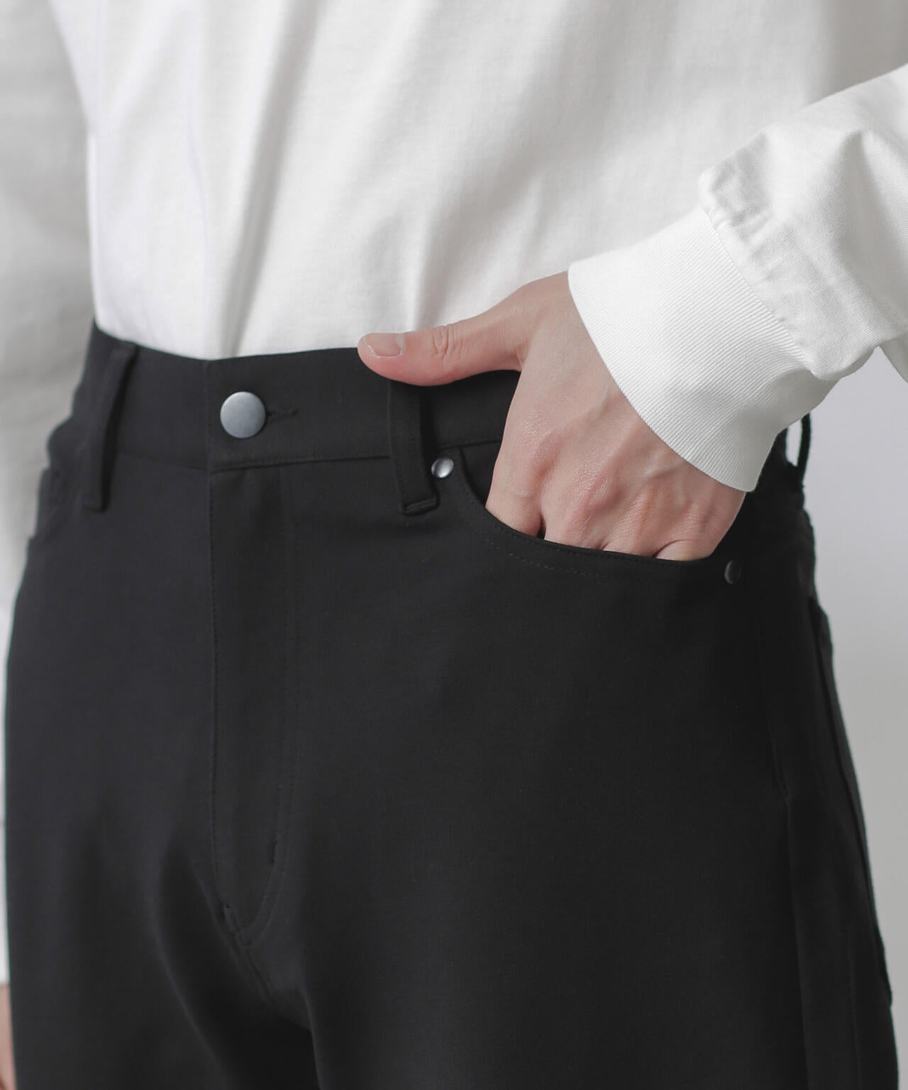 ストレッチポンチテーパード5Pパンツ 6724127203