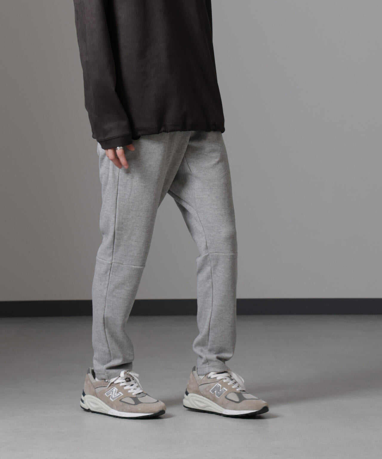 テックフリーステーパードパンツ 6724127213