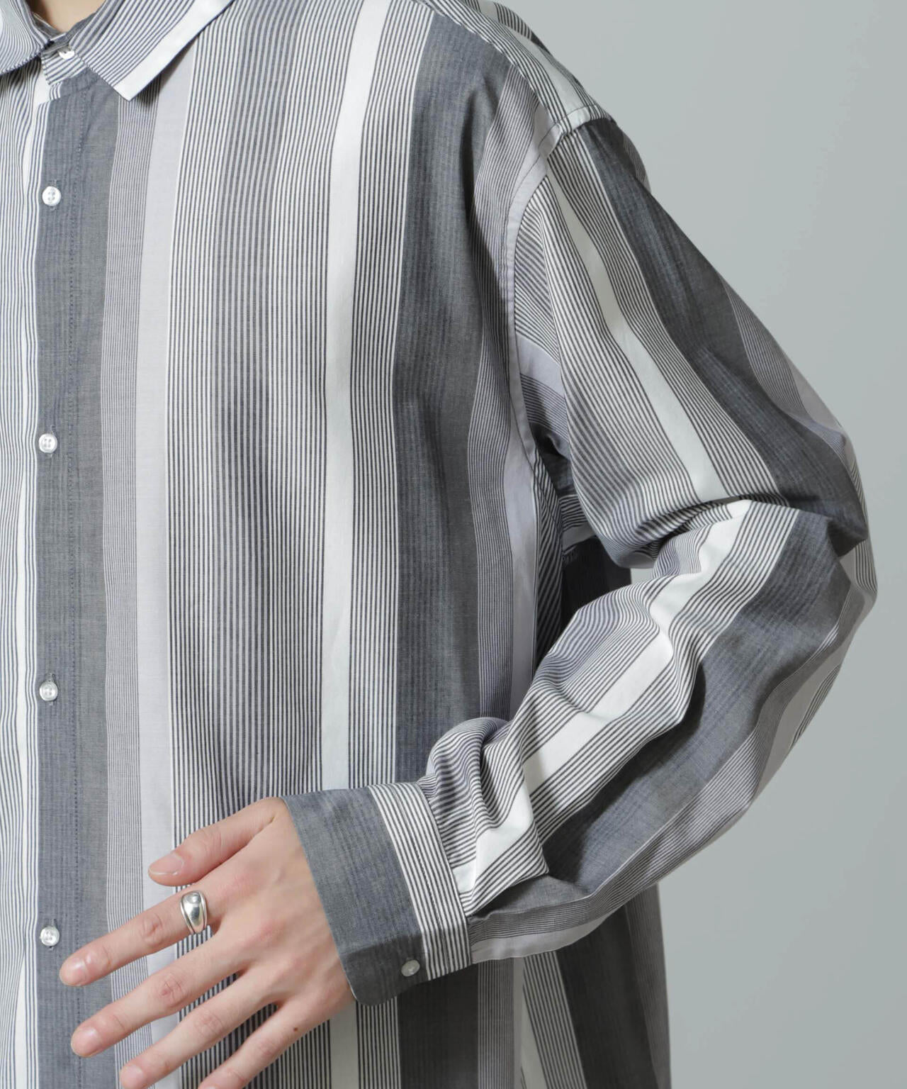 ワイドストライプシャツ 長袖 6724220203