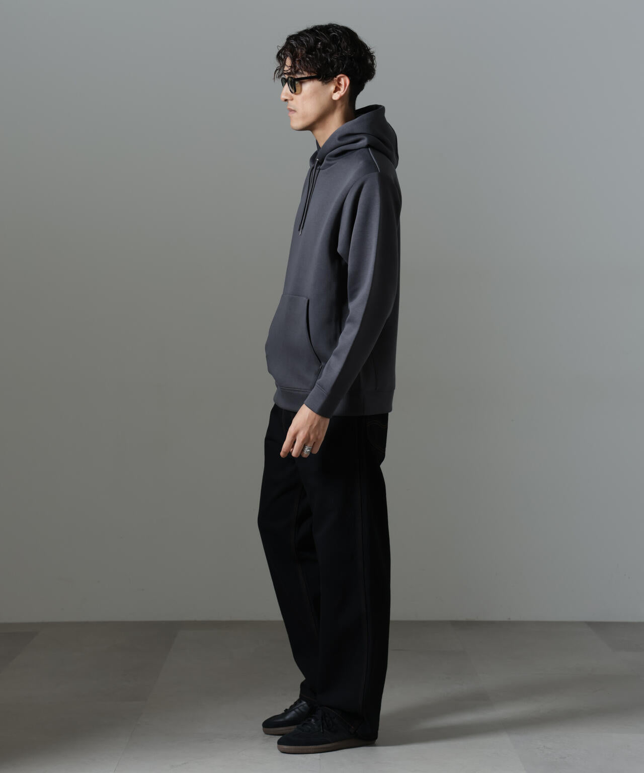 パネルダンボールフーディー 6724223223