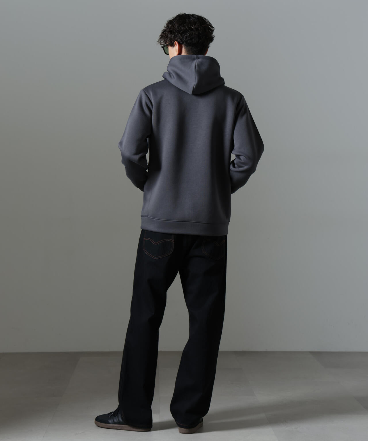 パネルダンボールフーディー 6724223223