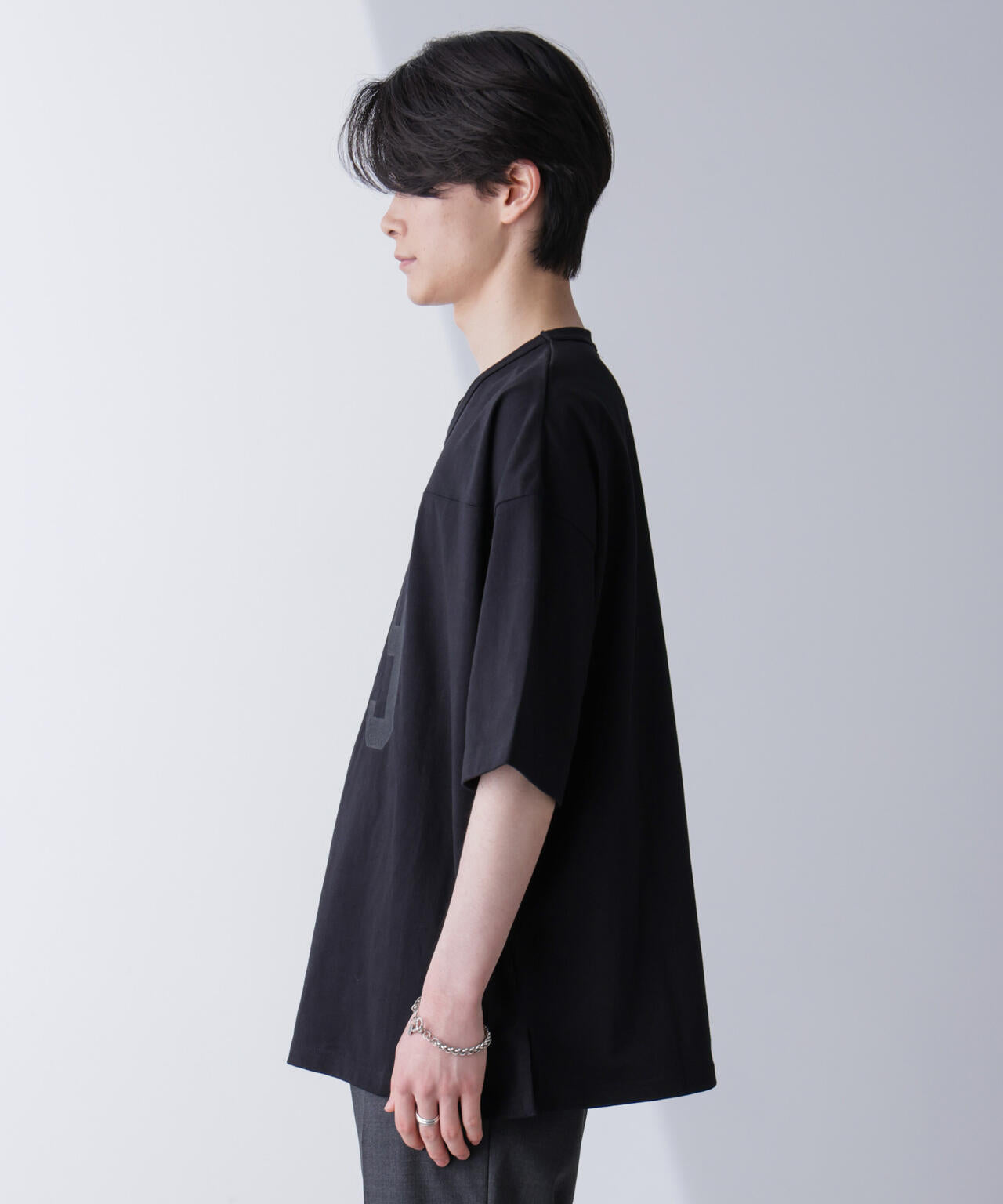 シャドープリントフットボールTシャツ 半袖 6724224208