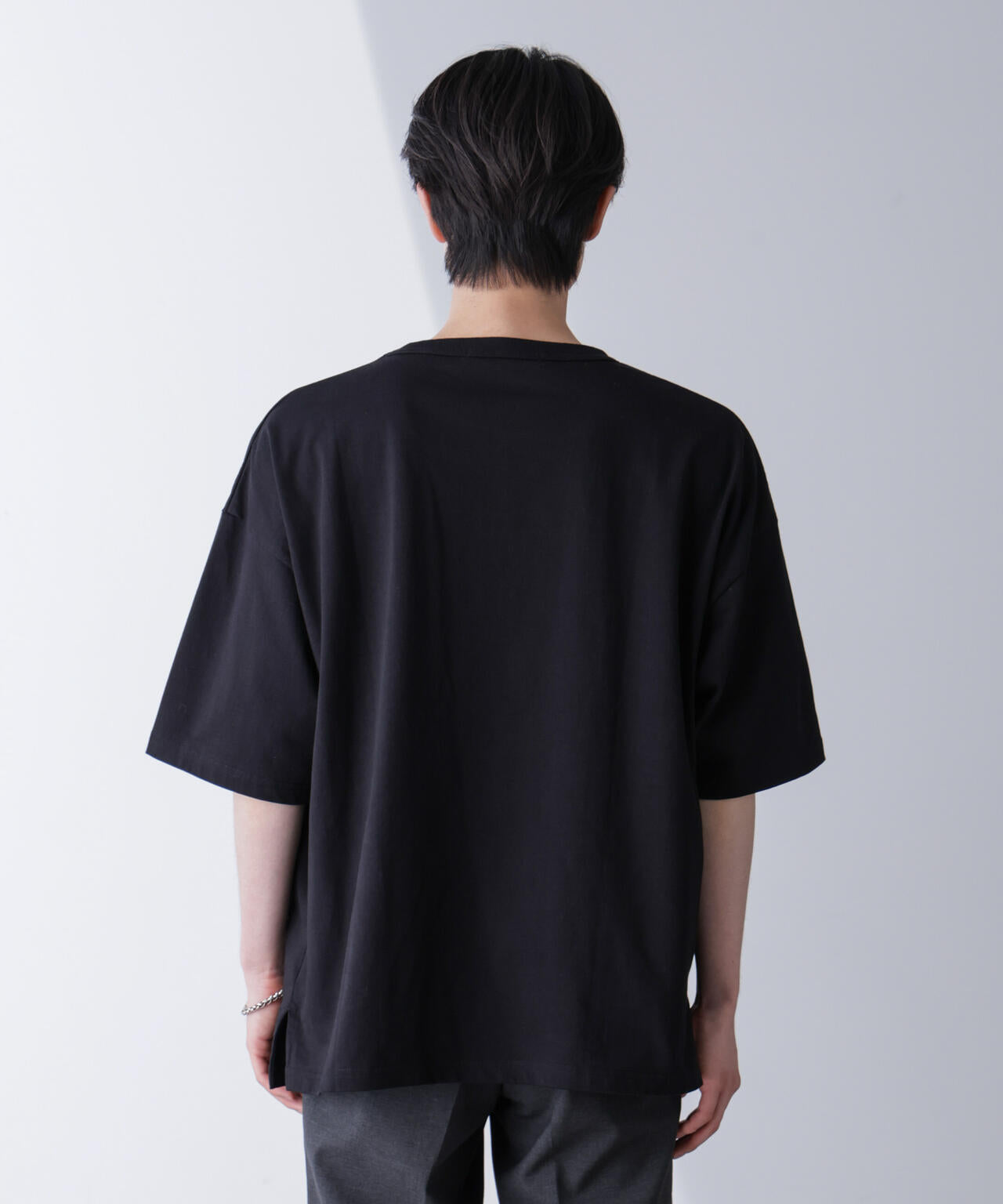 シャドープリントフットボールTシャツ 半袖 6724224208