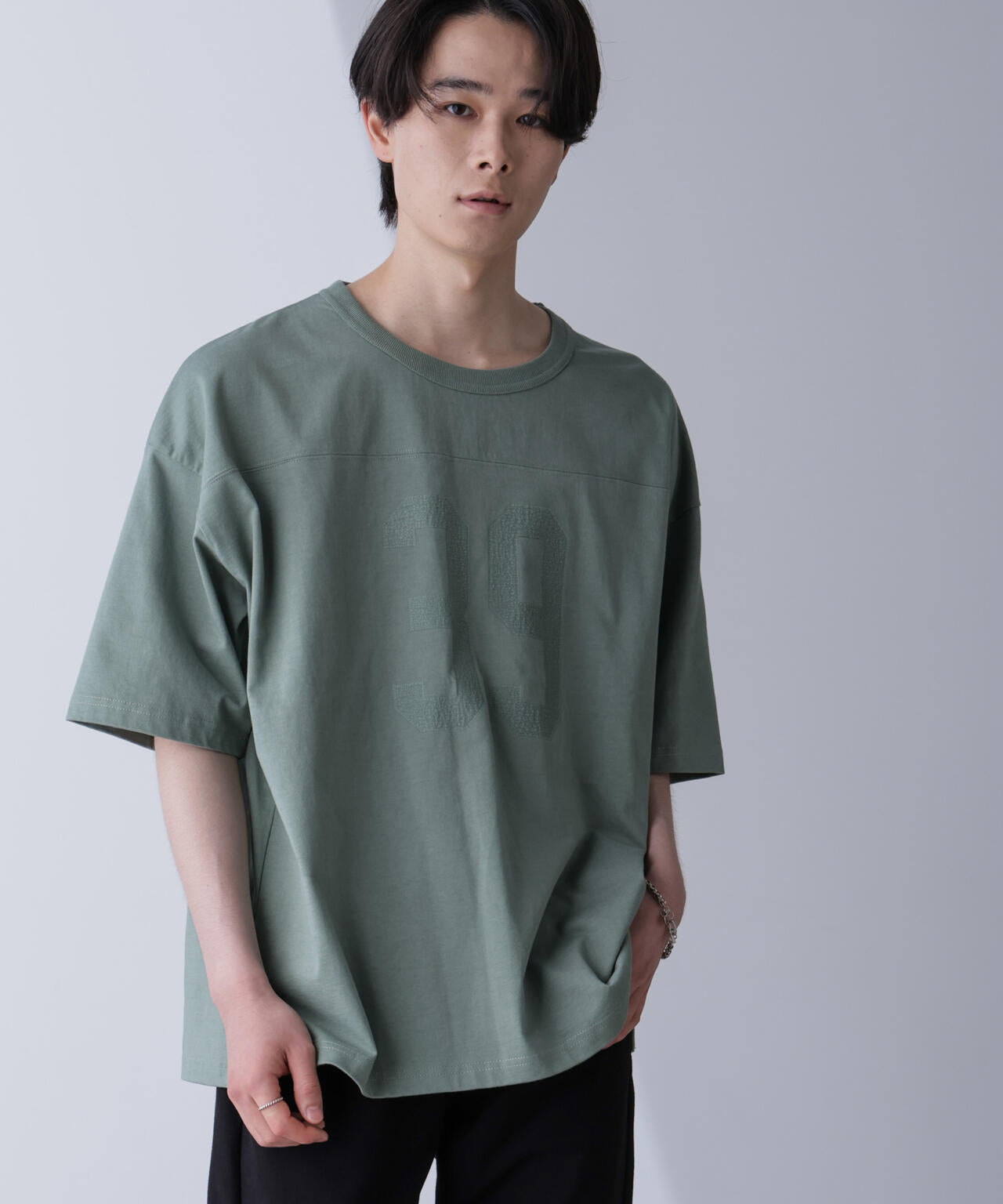 シャドープリントフットボールTシャツ 半袖 6724224208