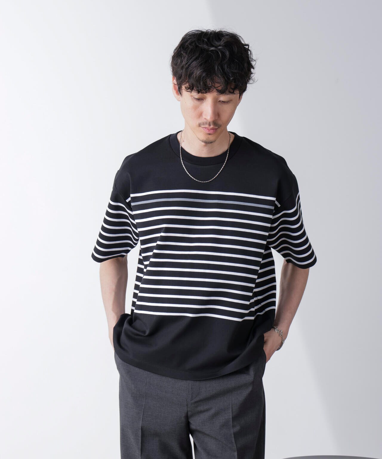 パネルボーダーリラックスTシャツ 半袖 6724224221