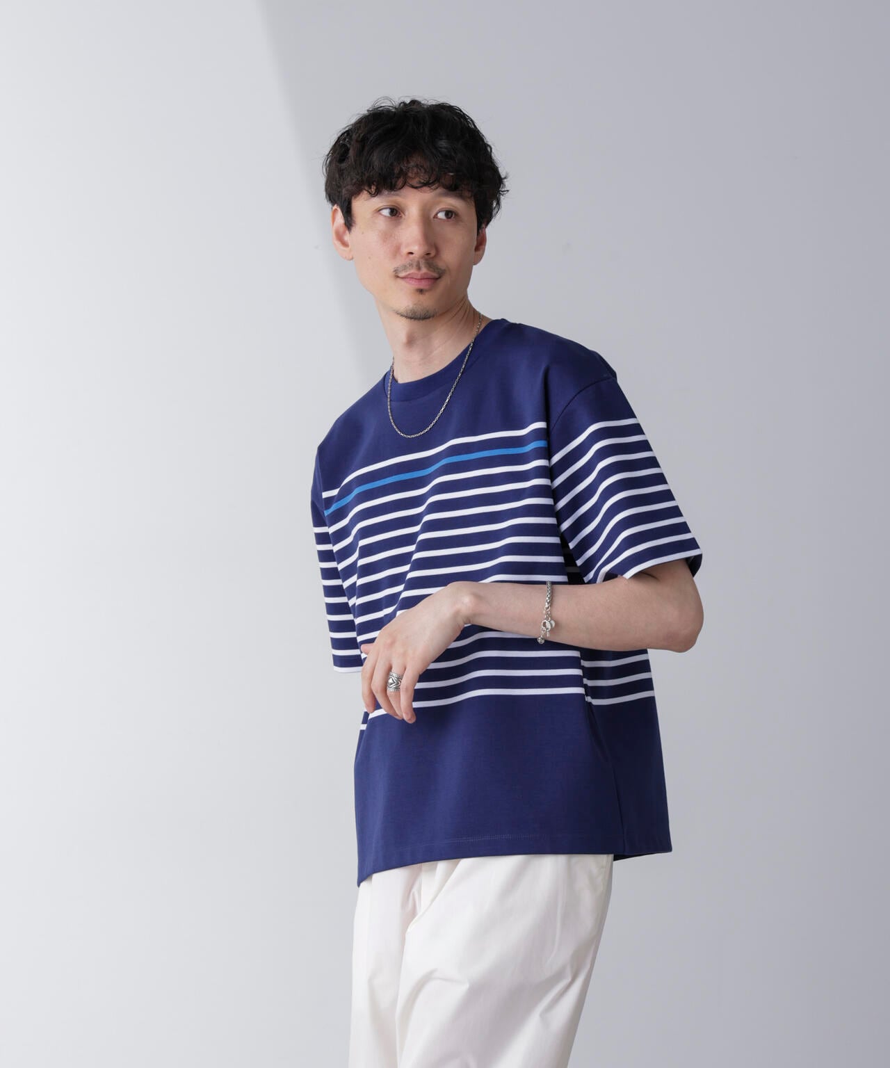 パネルボーダーリラックスTシャツ 半袖 6724224221