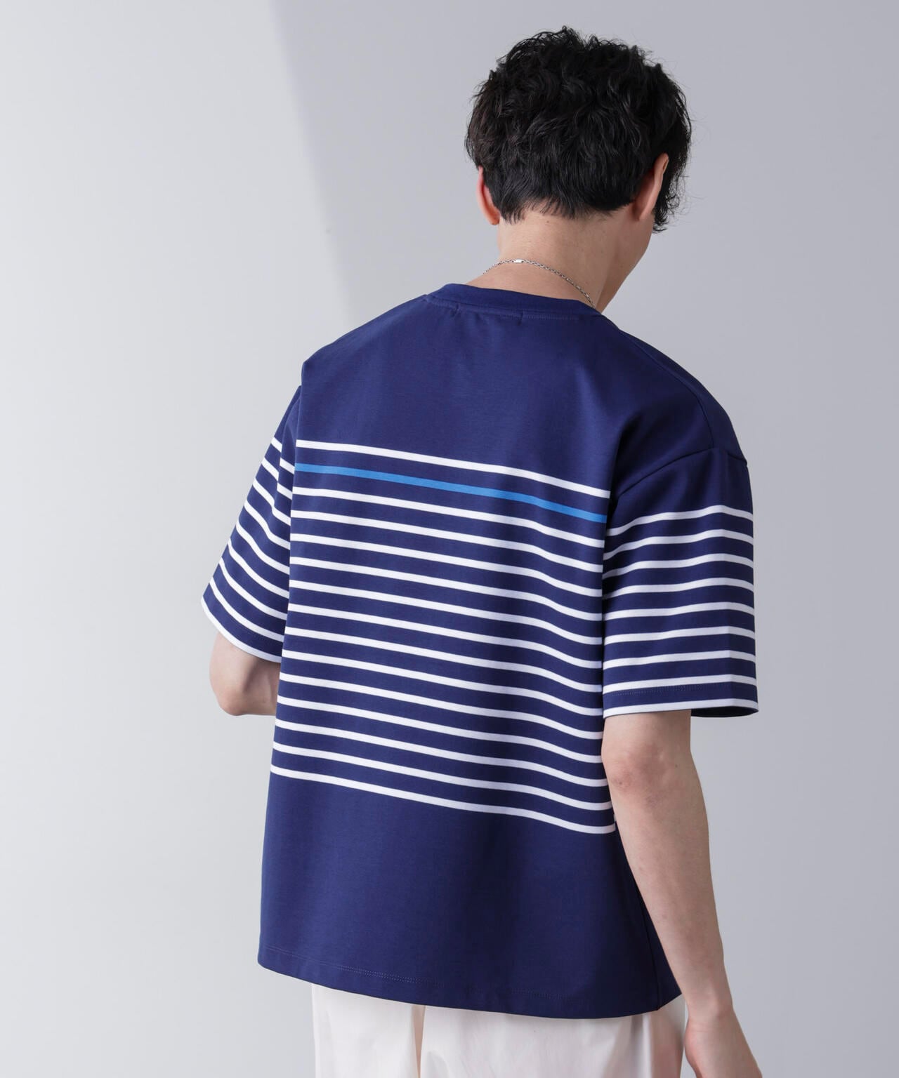 パネルボーダーリラックスTシャツ 半袖 6724224221