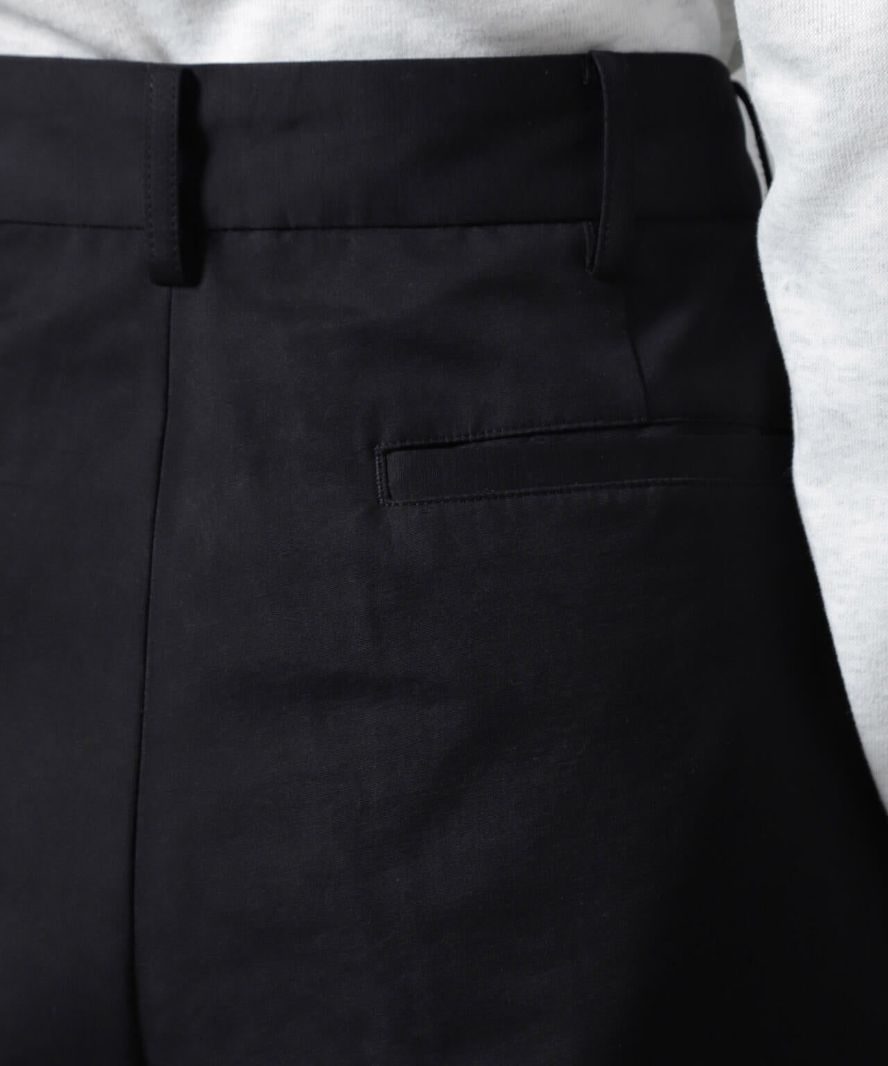 オイルドライク ワイドタックパンツ 6724227219