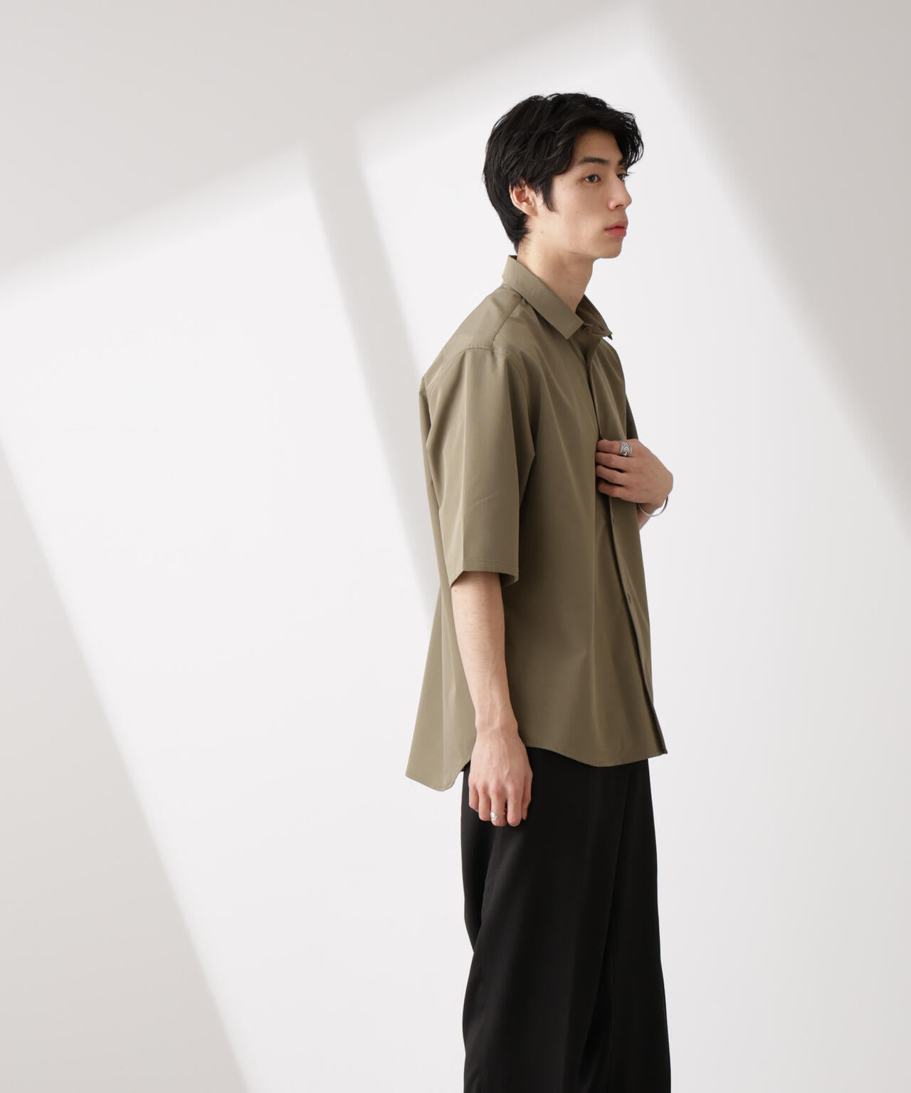 ライトウェイトストレッチ シャツ半袖 6725121206