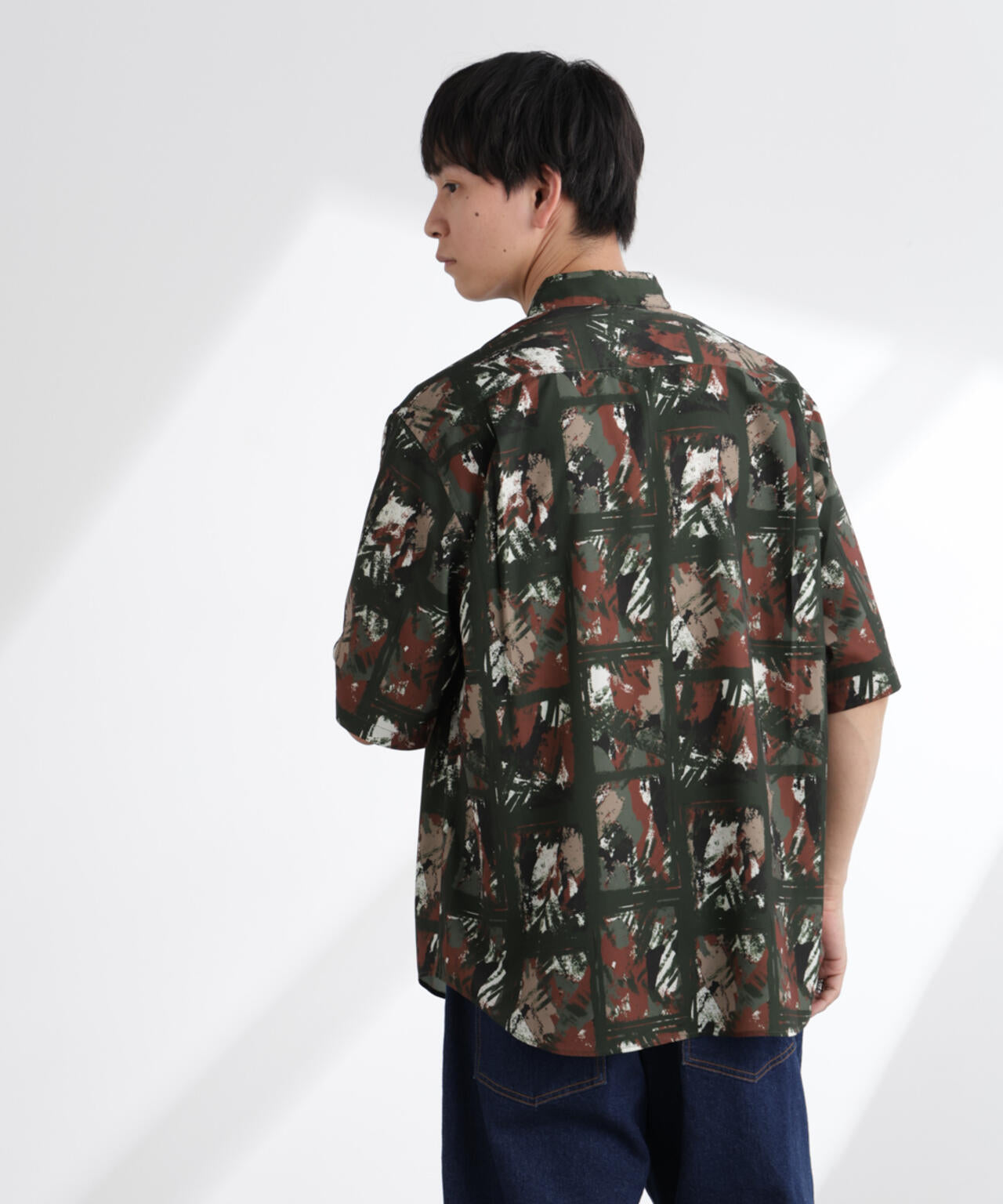 アート柄シャツ 半袖 6725121222