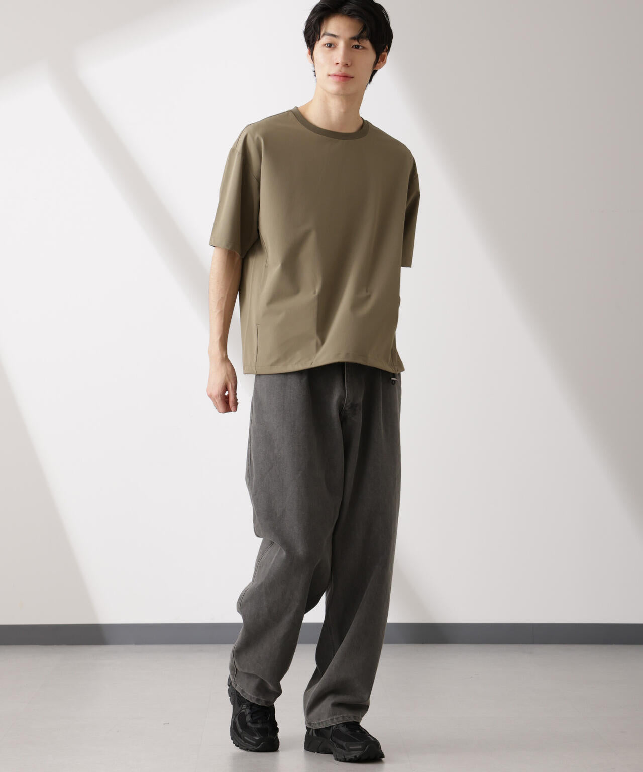 ライトウェイトストレッチ プルオーバー半袖(セットアップ可) 6725124201