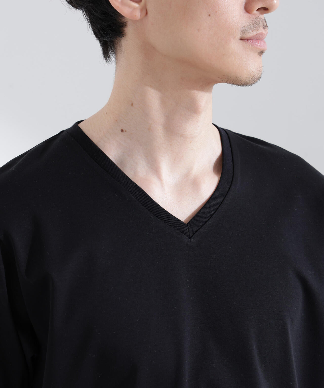 アンチスメル VネックTシャツ 半袖 6725124203
