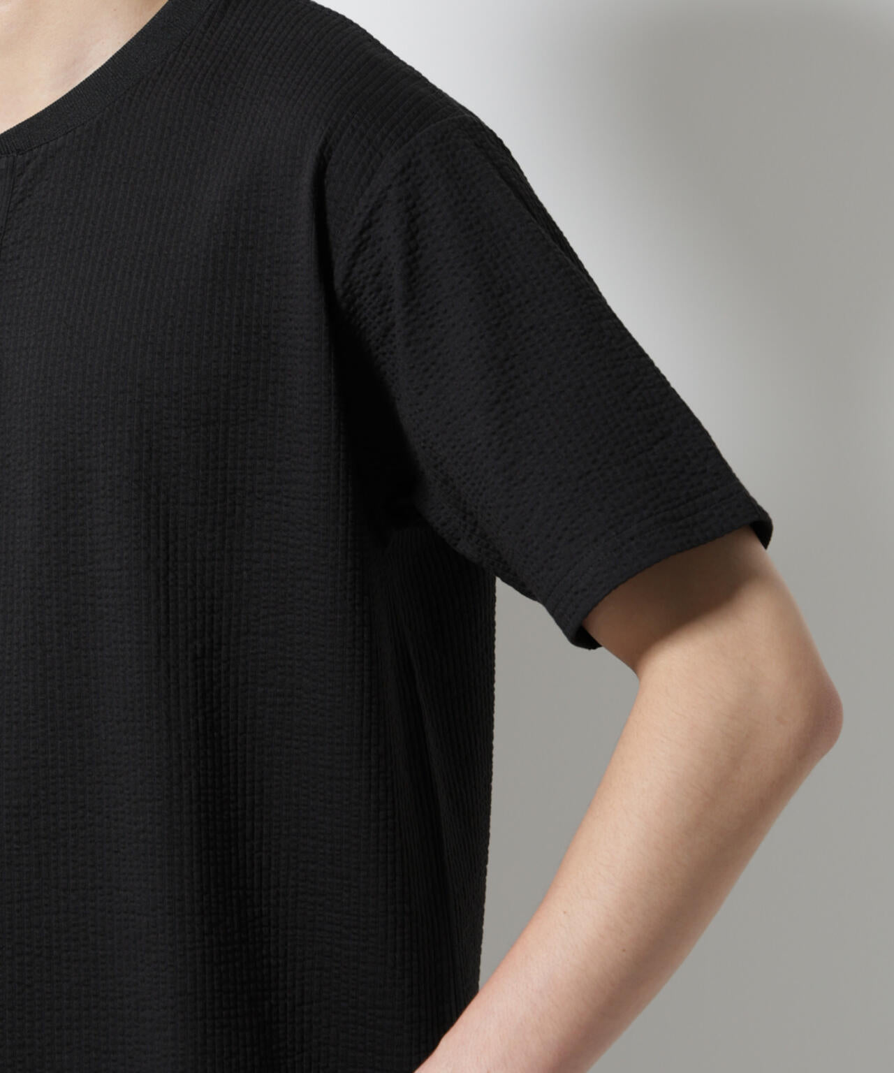 ジャージーサッカーヘンリーネックTシャツ 半袖 6725124248