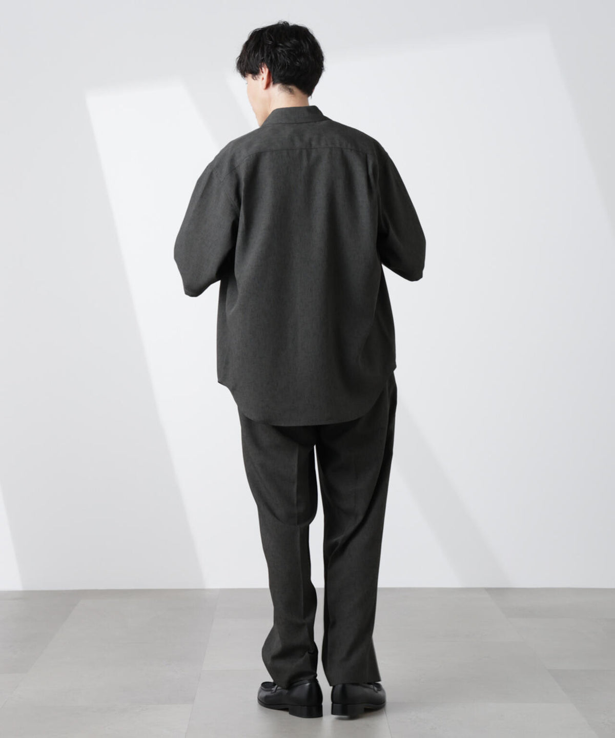 テックリネンリラックスタックテーパードパンツ 6725127217