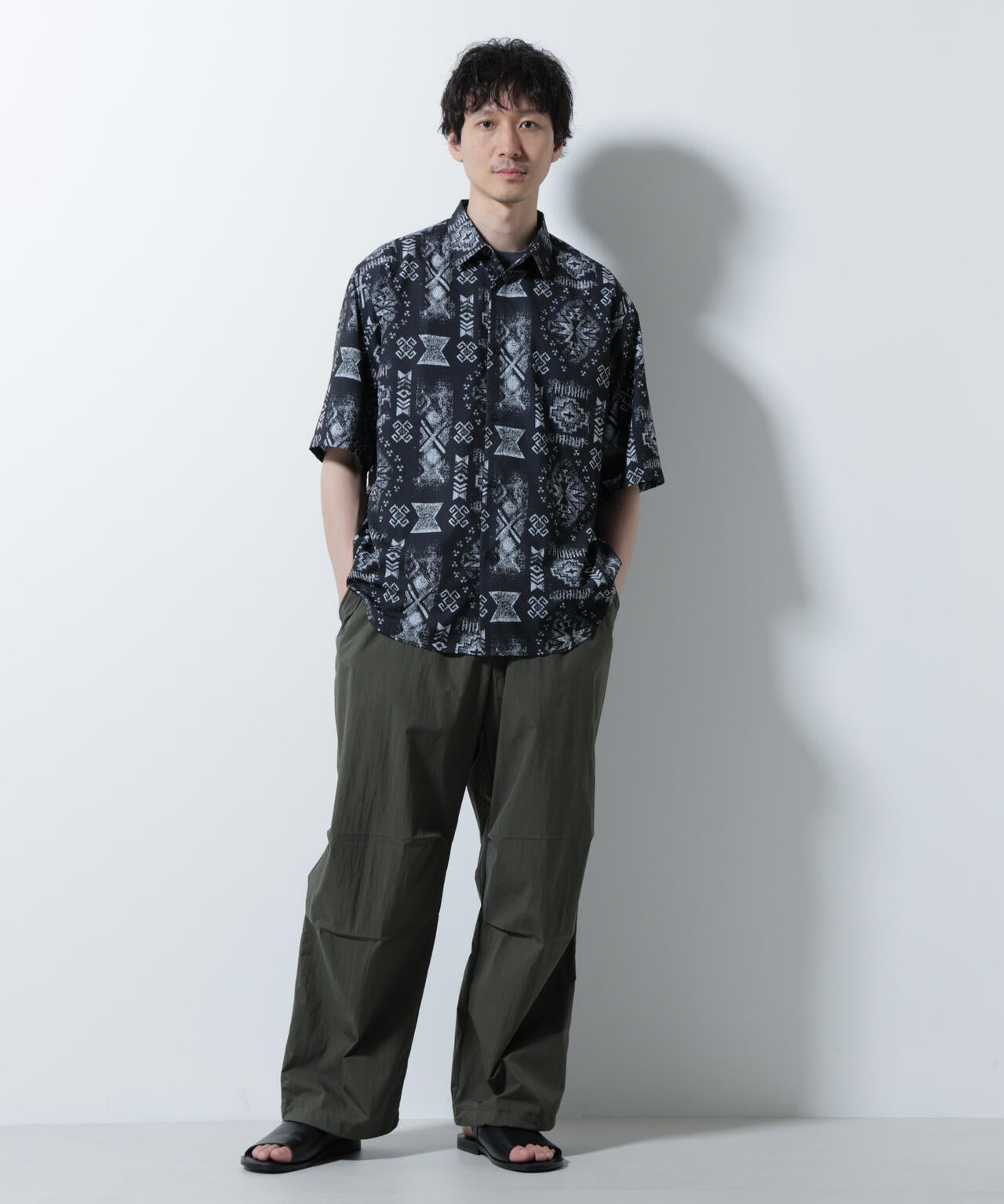 デジタルプリントシャツ 半袖 6725221204