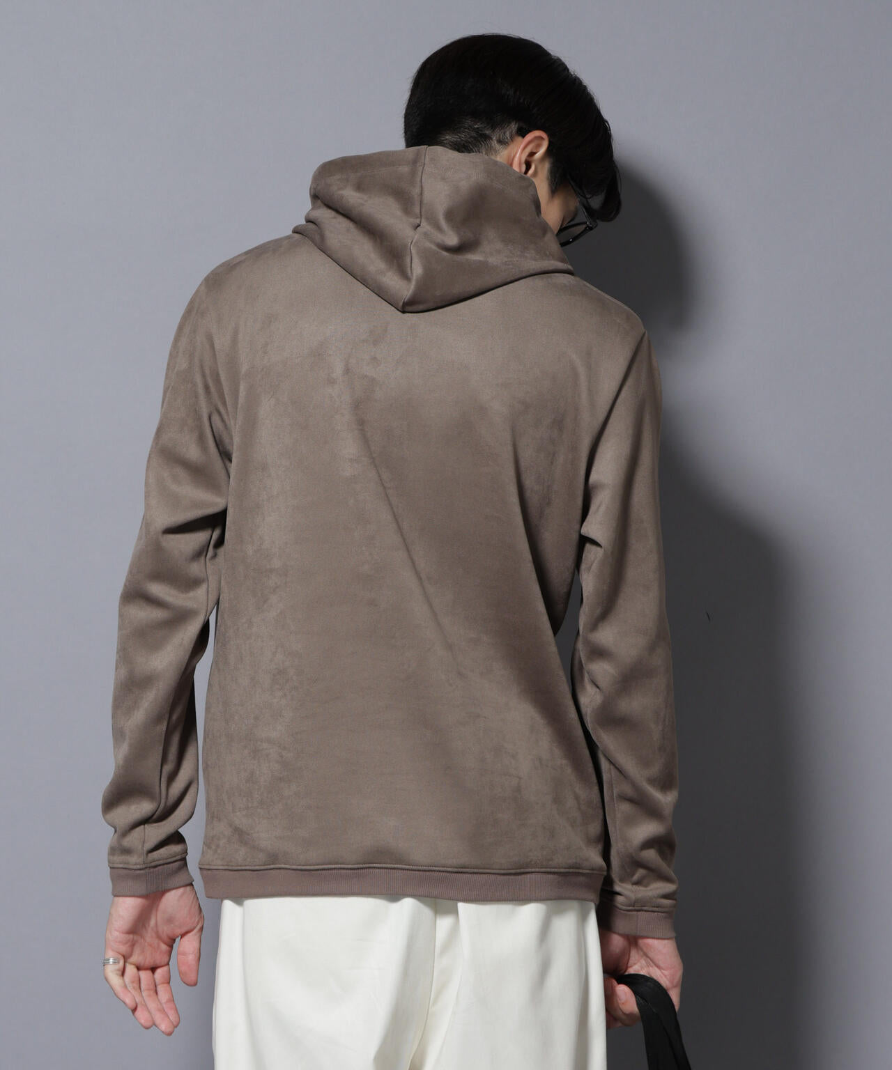 フェイクスエードフーディー 長袖 6725223203