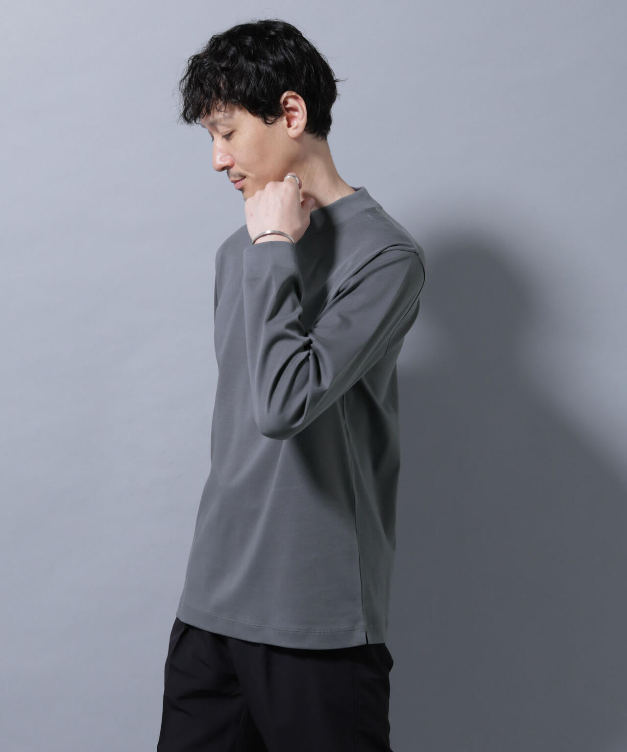 アンチスメルモックネックTシャツ 長袖 6725223210
