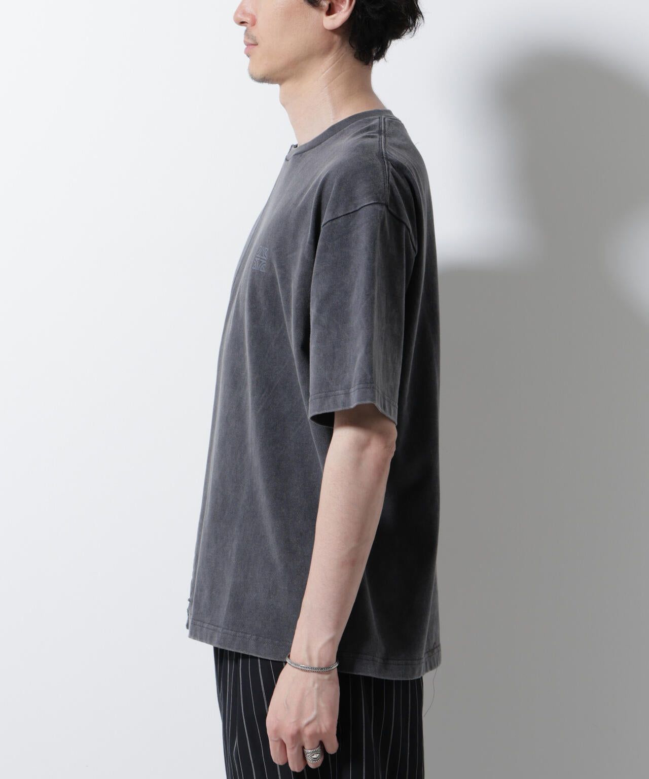 「A-C-Z」2トーンピグメントTシャツ 半袖 6725224203