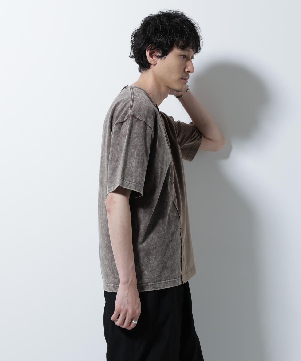 「A-C-Z」2トーンピグメントTシャツ 半袖 6725224203