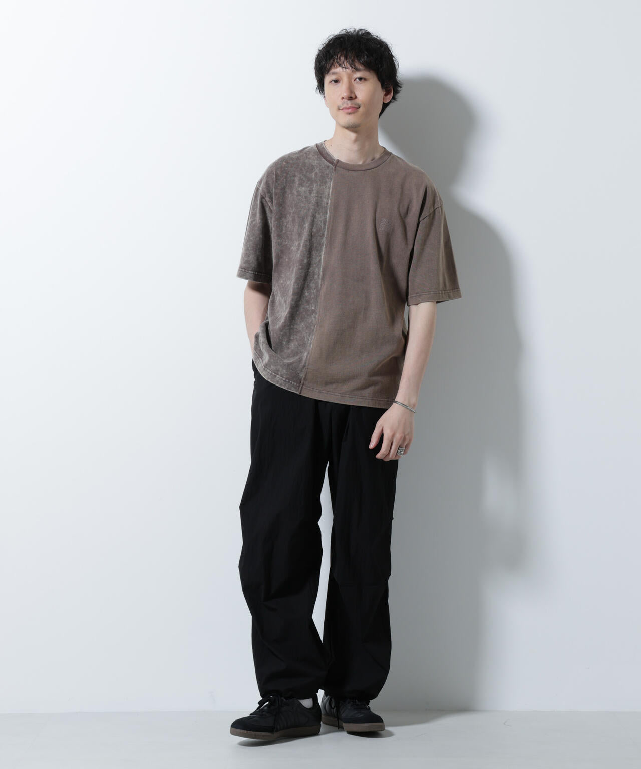 「A-C-Z」2トーンピグメントTシャツ 半袖 6725224203