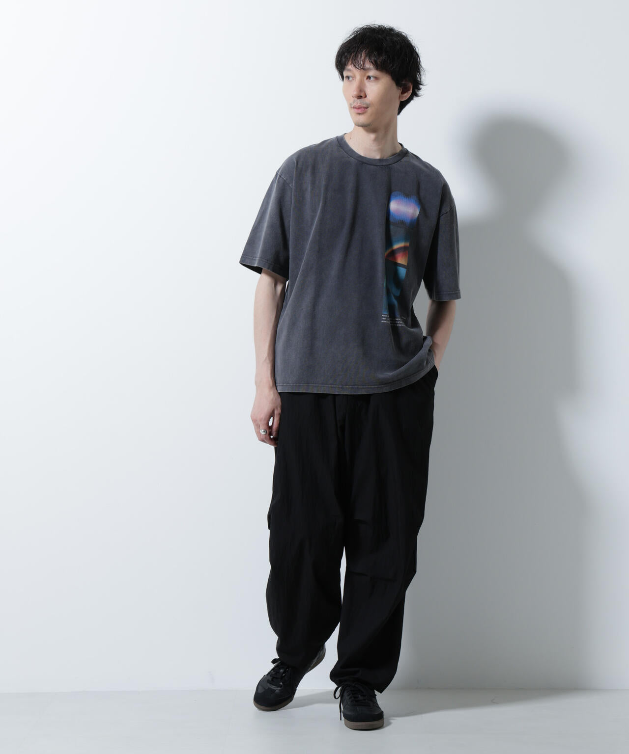 「A-C-Z」ピグメントグラフィックTシャツ 半袖 6725224210